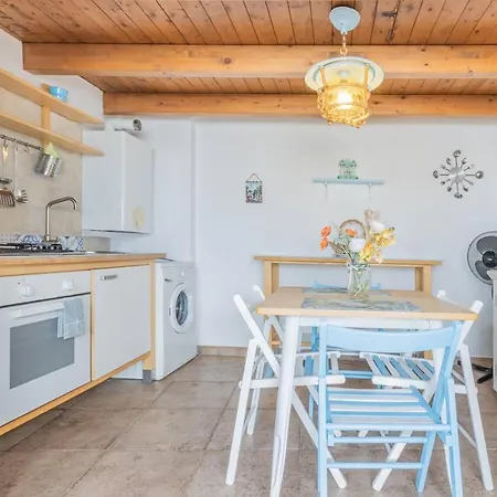 Costa Apartment